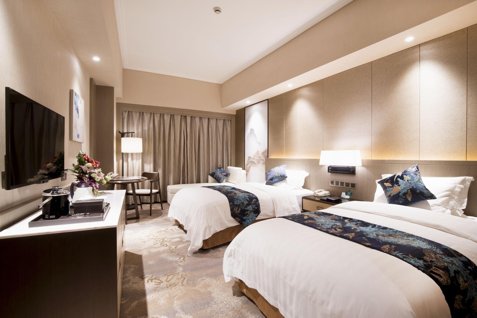 Jin Jiang Pine City Hotel Shanghai Exterior photo